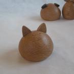  из дерева nala. пресс-папье кошка 