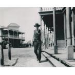  подлинный днем. решение . Gary Cooper High Noon Gary Cooper импорт фотография примерно 20.3x25.4cm 41025.