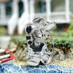 ふるさと納税 甲府市 海賊モチーフのテディベア。シルバー製のピンブローチ・アクセサリー