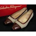 Salvatore Ferragamo Ferragamo крокодил type вдавлено . кожа каблук туфли-лодочки размер 6 1/2( примерно 23.5cm) обувь обувь серый серия DJ7072