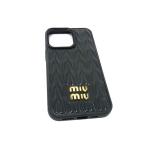 ■美品■ miumiu ミュウミュウ マトラッセ iphone13 Pro 対応 アイフォンケース スマホケース ブラック系 FE3192