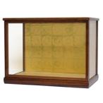  коробка для куклы стекло коробка для куклы стеклянный кейс . коробка для куклы . месяц коробка для куклы дверь есть daruma1 номер keyaki покрытие ширина промежуток .40 глубина 20 высота 27cm( стекло размер ) внутри итого .