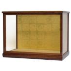  коробка для куклы ( стеклянный кейс )55×31×35(keyaki покрытие )* высота песок кукла * куклы kimekomi * обручальный подарок * кукла hinaningyo 