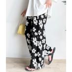 ワイドパンツ パンツ 動きやすさと存在感を兼ね備えた着回し抜群の一枚セミワイド プリーツパンツ レディース