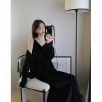 ショッピングキャミ ワンピース フラワーエンボスベルベットキャミドレス / ブラック