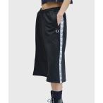 ショッピングフレッドペリー パンツ 先行予約受付中／Taped Track Shorts／テープトラックショートパンツ レディース