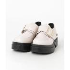 「Shoes in Closet」 シュ