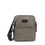 ショルダーバッグ TUMI ALPHA（アルフ�