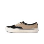 スニーカー PREMIUM AUTHENTIC 44　VN000D9NG