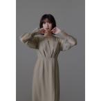 「niana」 長袖ワンピース M ベージュ レディース