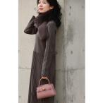 ワンピース 体のラインを拾わない きれいめパールラインワンピースひざ丈