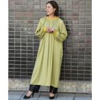 ワンピース サテンギャザーワンピース