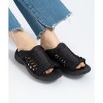 「KEEN」 フラットサンダル 24.5cm ブラック レディース