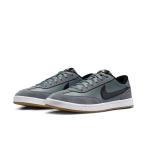 スニーカー NIKE SB/ナイキエスビ