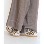 「Minnetonka」 フラットサンダル 7 ブラウン レディース