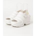 「UGG」 ヒールサンダル 24.0cm ホワイト レディース