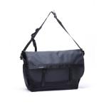 ショルダーバッグ 「 CHROME / クローム 」COURIER FLAP MSNGR 20L MTBK_MATT BLACK / クーリエ フラッ