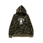 「A BATHING APE」 プルオー