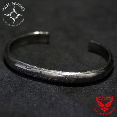 シルバー925 星モチーフ バングル　#ビンテージ　ファーストアローズ　ゴローズ ファーストアローズ（ジュエリーの素材：シルバー）のおすすめ人気商品