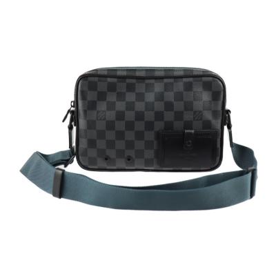 LOUIS VUITTON メンズショルダーバッグ（バッグ、小物素材：帆布、布製
