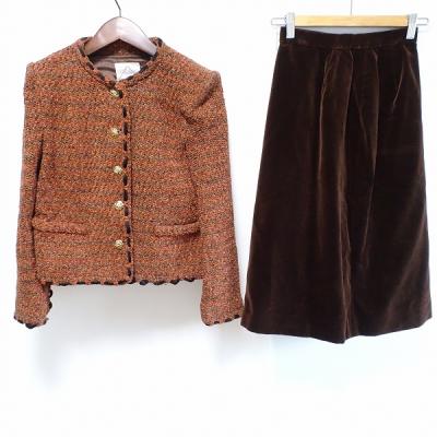 美品☆銀座マギー ウールシルク混ヘリンボンスカートスーツ