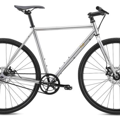 クロモリフレーム　シンプル　シルバー　５４０サイズ　各所ほぼ新品　大きい クロモリフレーム シンプル シルバー 540サイズ 各所ほぼ新品 大きい