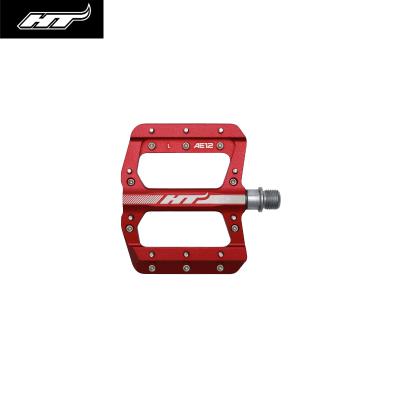 HTI 772 BMX ラットトラップペダル 赤