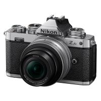 Nikon Z fc 16-50 VR レンズキット [シルバー] 【お取り寄せ（5週から7週程度見込み）での入荷、発送】（2100000014622） | 愛グループヤフー店
