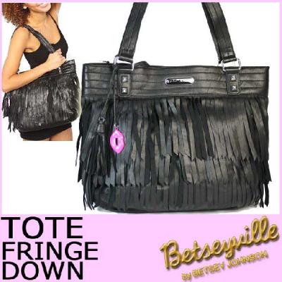 betsey johnson バッグ（ファッション）（色：ブラック系）の