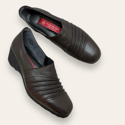 【美品】　サロンドグレー　コンフォート　パンプス　22.5㎝ ヴァラリボン サロンドグレーのおすすめ人気商品一覧 通販 - Yahoo!ショッピング