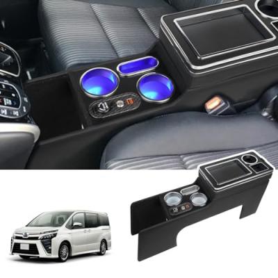 ヴォクシー70 内装（その他インテリア、車内用品）｜インテリア、車内