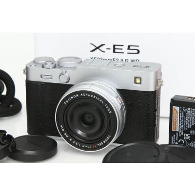 富士フイルム x20（ミラーレス一眼カメラ）（付属レンズ種類：単焦点