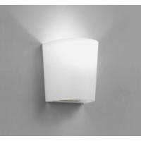 ＯＤＥＬＩＣ　ブラケット　直付　高演色LED　高感度人感センサー付　LEDランプ付　白熱灯器具60W相当　非調光　昼白色5000K　OB080932NR | オールライト Yahoo!店