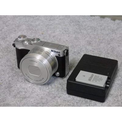 nikon1 j5（ミラーレス一眼カメラ）（付属レンズ：レンズキット