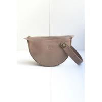 イルビゾンテ Il Bisonte クラッチバック ファッションの検索結果 価格 Com