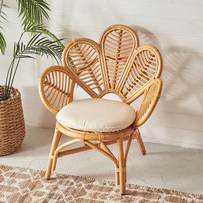 ① 昭和レトロ カザマ 花柄クッション アーチ型ラタンチェア アームチェア