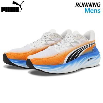 PUMA メンズランニングシューズ（色：オレンジ系）｜シューズ