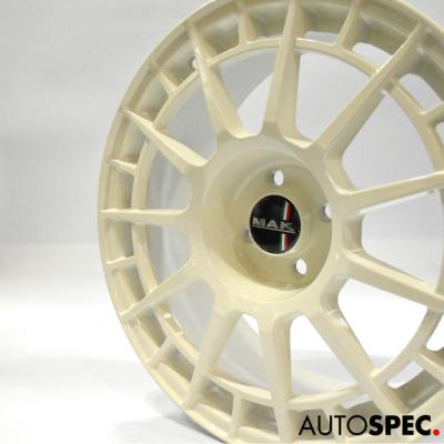 アバルト500 ホイール(純正/社外:社外品(汎用品))の商品 アバルト500 ホイール(純正/社外:社外品(汎用品))の商品