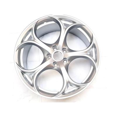 ユ*ミ様 送料込み！アルファロメオ　ジュリア　純正ホイール　スタッドレス 楽天市場】アルファロメオ ジュリア（スタッドレスタイヤ