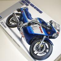 1/12 スズキ GSX-R750(G)(GR71G)【ハセガワ BK7】 | 車模型 barchetta