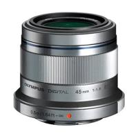 オリンパス M. Zuiko Digital ED 45mm f1.8 (Silver) Lens for Micro 43 Cameras - International Version | ベストワン