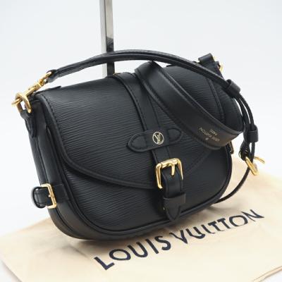 LOUIS VUITTON（ルイ・ヴィトン） ☆3日以内返品可☆ 美品 エピ