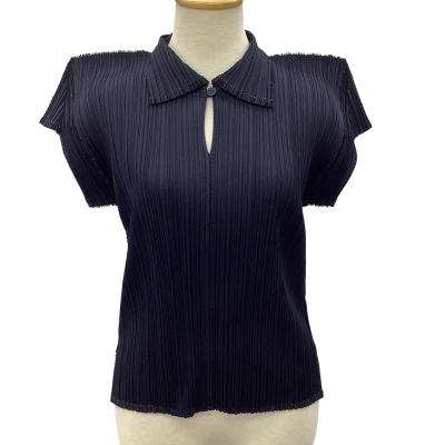 【美品】ミー/イッセイミヤケ 半袖カットソー サイズ― - 黒×シルバー me ISSEY MIYAKE #apc ミーイッセイミヤケ MEISSEYMIYAKE