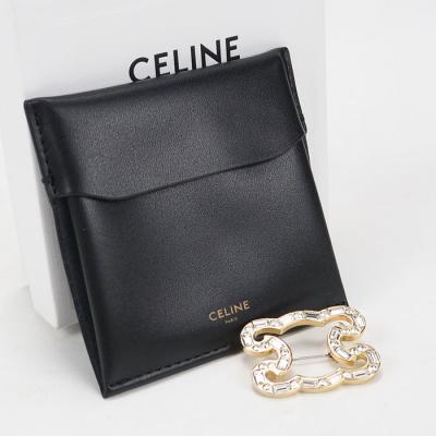 CELINE（セリーヌ） 中古・未使用 ブローチ トリオンフ レディース