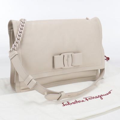 フェラガモ チェーンバッグのおすすめ人気商品一覧 通販 - Yahoo