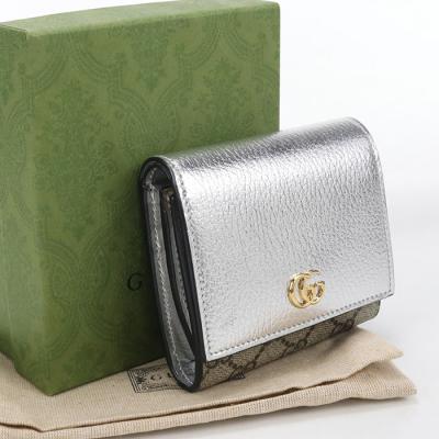 財布 二つ折り グッチ 未使用（ファッション）（柄：ロゴ）の商品一覧