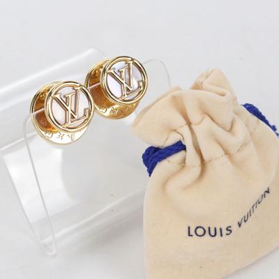 louis vuitton ルイヴィトン ピアス イヤリング エセンシャル vの