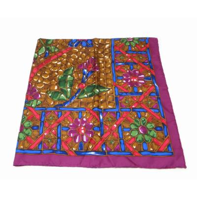 【美品】【希少】【レディース】YSL シルクスカーフ 多色 花柄 Yves Saint Laurent（イヴ・サンローラン） ビジュー フラワー 花柄