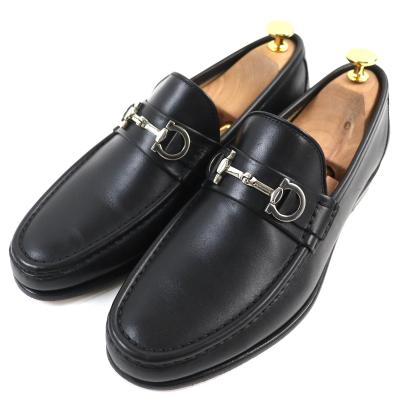 Ferragamo ガンチーニ ビットローファー 8C ほぼ新品 Ferragamo ガンチーニビット付ローファー レザー