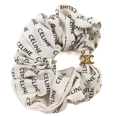 CELINE（セリーヌ） 美品△CELINE 46Y352SIB レイユール シュシュ